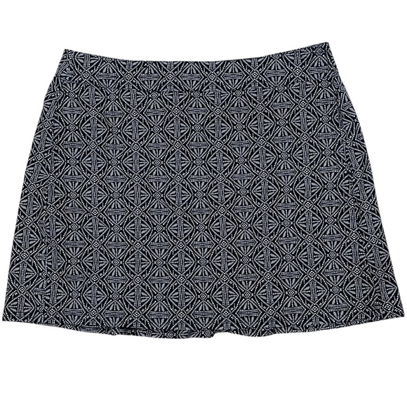 RipSkirt Hawaii Wrap Skirt Length 1 Adjustable Waist Black White Size Medium - Picture 1 of 7